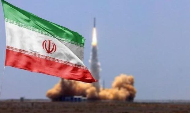 ایران سربلند در سایه نهضت عاشورایی ایران سربلند در سایه نهضت عاشورایی