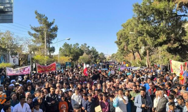 ۱۳ آبان، برگ زرینی از دفتر مقاومت است؛ روزی که «نه» جوانان این سرزمین، لرزه بر اندام استکبار انداخت+فیلم ۱۳ آبان، برگ زرینی از دفتر مقاومت است؛ روزی که «نه» جوانان این سرزمین، لرزه بر اندام استکبار انداخت+فیلم