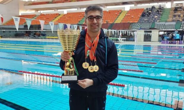 امید کامروا، شنای کشور را فتح کرد