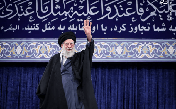 شجاعت و صلابت رهبر انقلاب از زبان محقق برجسته تاجیک