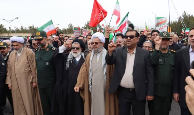 مردم دامغان بار دیگر بر استمرار راه انقلاب اسلامی تأکید کردند