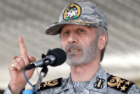 فرمانده کل ارتش: دشمن فهمید باید به ایران احترام بگذارد