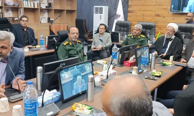 نشست ستاد پشتیبانی از دفاع مقدس شهرستان دامغان با صنعتگران